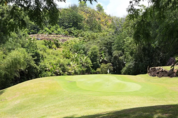 Campo de golf en el Constance Lemuria Resort . — Foto de Stock