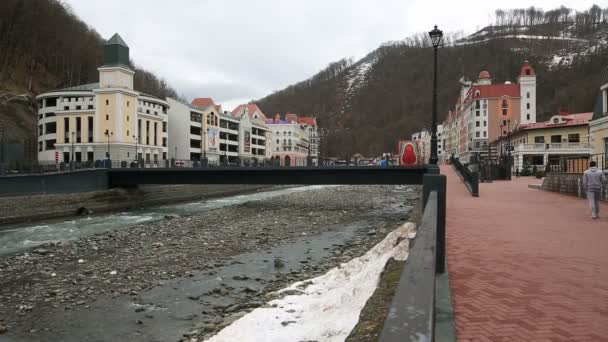 Alpenresort rosa khutor — Stockvideo