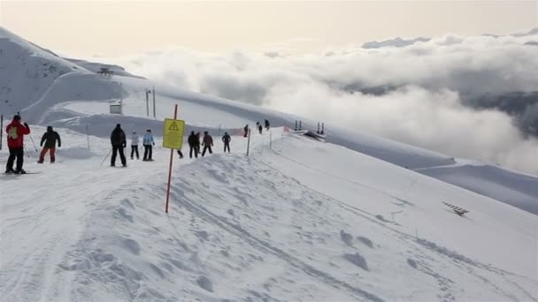 Panorama des alpinen resorts rosa khutor — Stockvideo