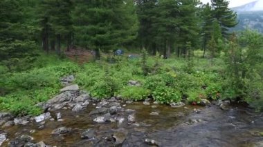 Güzellikler altıncı Karakol göller.
