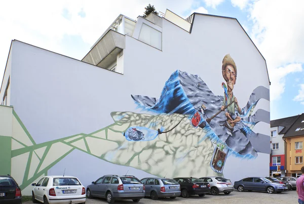 Edificio pintado en la ciudad Benesov — Foto de Stock