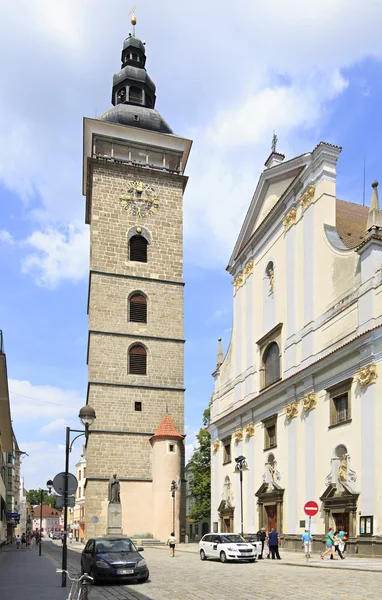 Μαύρο πύργο και Αγίου Νικολάου καθεδρικό ναό στο Τσέσκε Μπουντεγιόβιτσε — Φωτογραφία Αρχείου