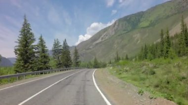 Güzel Chuysky Trakt Altay Dağları'nda.