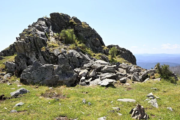 Top Monte Tiyahty de las montañas de Altai . — Foto de Stock