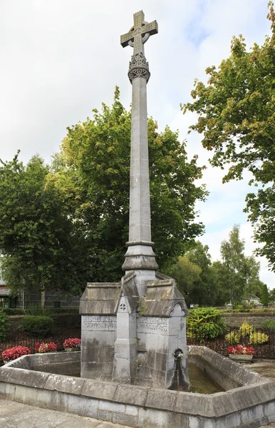 Architecture of ancient temples in the town Adare — Stock Photo, Image