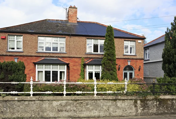 Beautiful residential country houses in Ireland — Stock Photo, Image