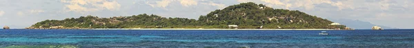 Panorama magnifique île de Cousin dans l'océan Indien. Seychelles. — Photo