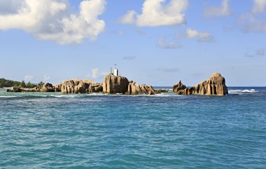 Büyük Granit kayalar Praslin Island Hint Okyanusu civarındaki oteller.