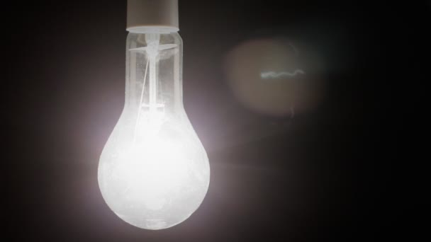 Véritable ampoule clignotant .