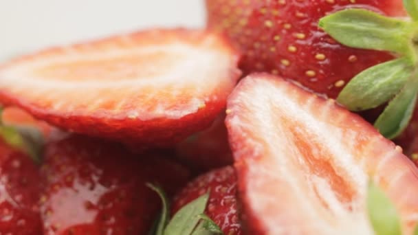 Wet Strawberries. Close up. — Stock Video