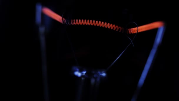 Ampoule clignotant. Gros plan . 