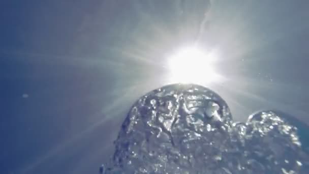 Bulles sous l'eau — Video