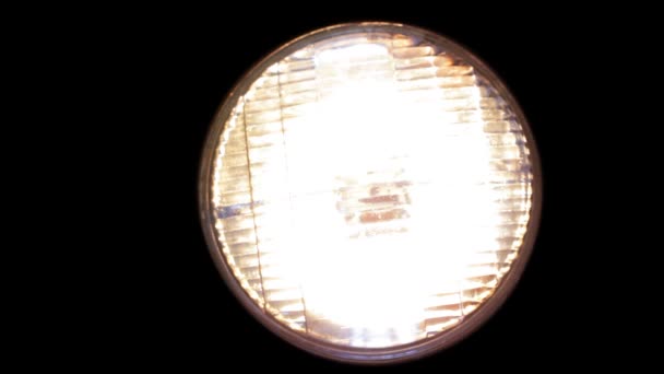 Phare clignotant de près .