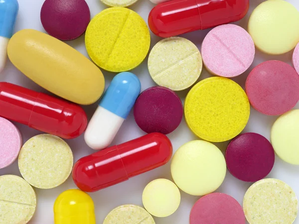 Tabletki, tabletki i kapsułki. — Zdjęcie stockowe