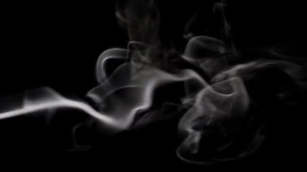 Fumaça subindo — Vídeo de Stock