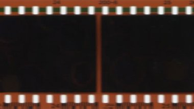 35 mm film ilerleyen.