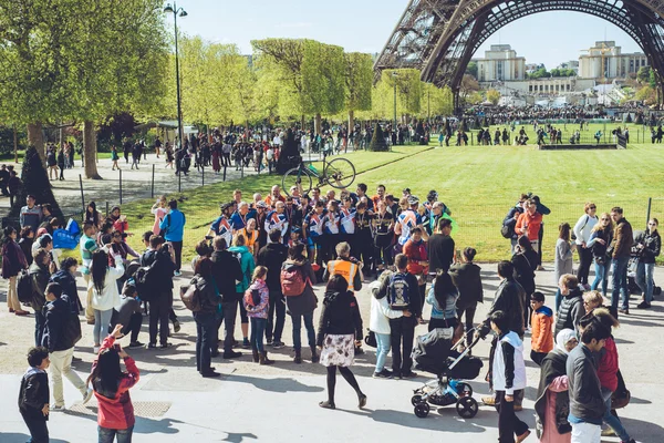 Torre Eiffel - París Francia ciudad paseos viaje disparar — Foto de Stock