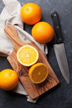 taze turuncu meyveler