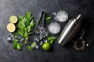 Mojito kokteyl yapımı