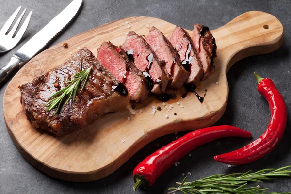 Grilovaná Striploin steak — Stock fotografie