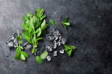 Nane ve buz üzerinde taş tablo