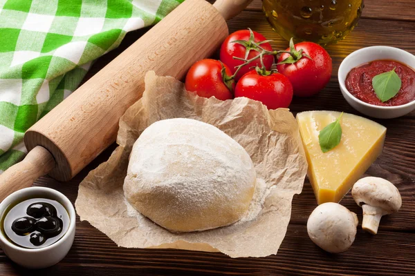 Pizza cooking ingredients — Stock Photo, Image