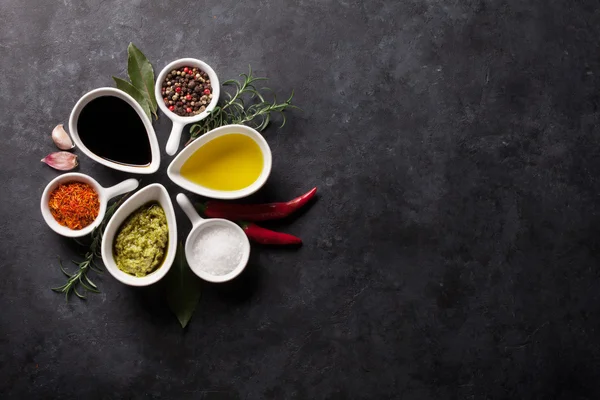 Herbs, condiments and spices — Stock Photo, Image