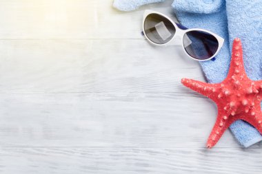 Plaj aksesuarları ve deniz yıldızı