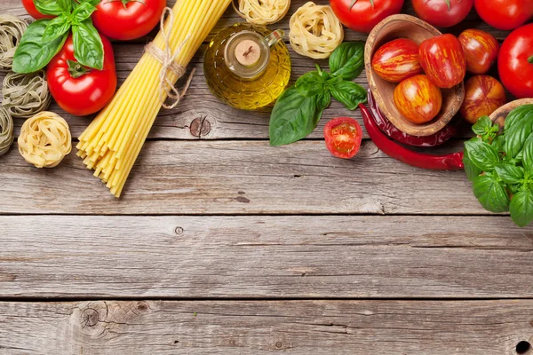 Italiensk mat matlagning — Stockfoto