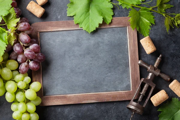 Uvas rojas y blancas —  Fotos de Stock