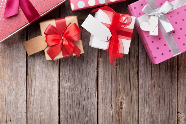 День Святого Валентина подарункові коробки — стокове фото