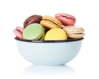 Tatlı renkli badem kurabiyeleri