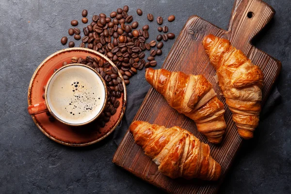Espressokaffe Och Croissanter Till Frukost Ovanifrån Platt Låg — Stockfoto