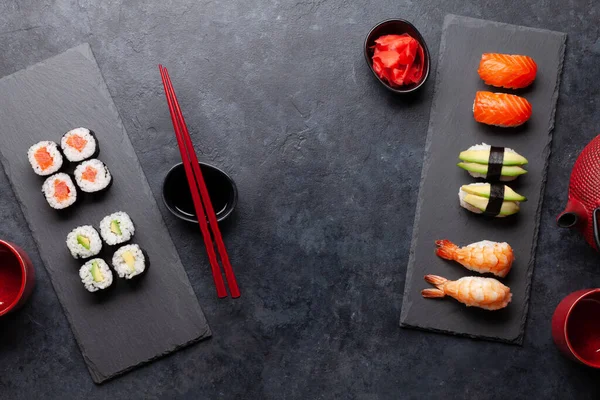 Japanse Sushi Set Bovenaanzicht Plat Lag Met Kopieerruimte — Stockfoto