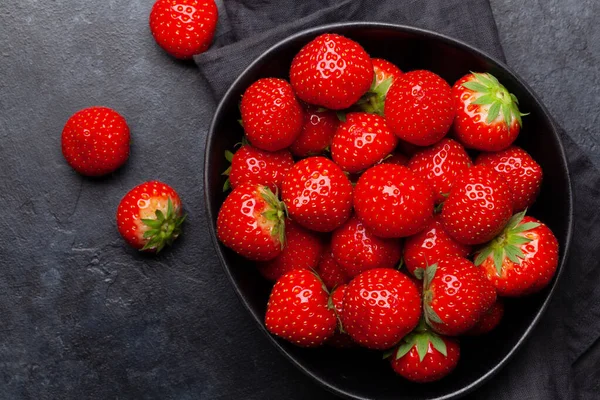 Fraise Jardin Mûre Dans Bol Sur Une Table Pierre Vue — Photo