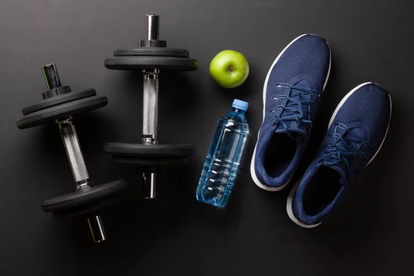Spor Ayakkabılar Yemek Dambıllar Spor Spor Sağlıklı Yaşam Tarzı Konsepti — Stok fotoğraf