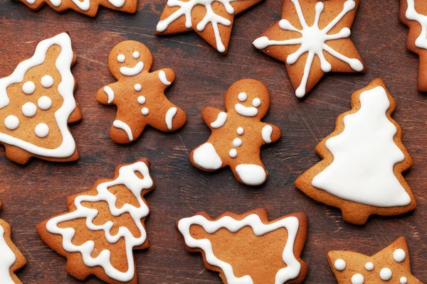 Zencefilli kurabiyeli Noel kartı. Üst görünüm düzlüğü