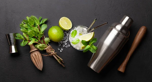 Mojito Cocktail Maken Ingrediënten Drinkgerei Bovenaanzicht Vlak Lay — Stockfoto