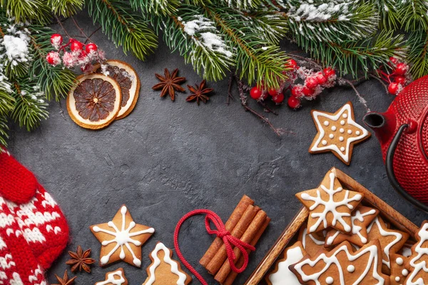 Weihnachtskarte Mit Lebkuchen Tee Und Tannenbaum Wohnung Von Oben Mit — Stockfoto