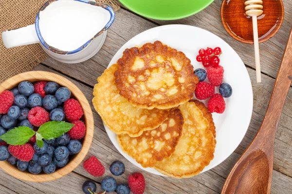 Pannenkoeken met frambozen — Stockfoto