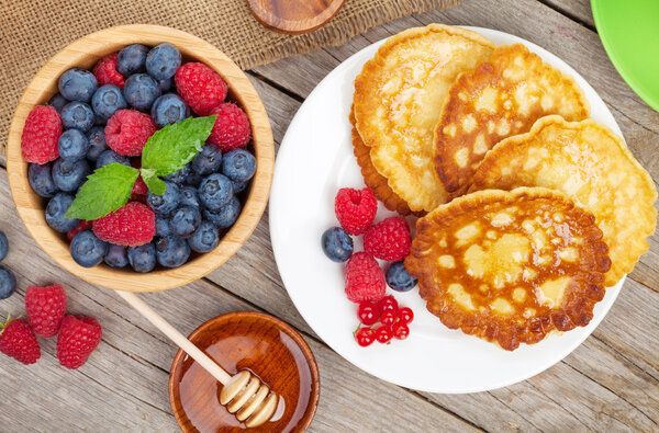 Pancakes with raspberry and blueberry