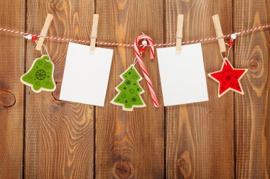 Fotoğraf çerçeveleri ve Noel dekor