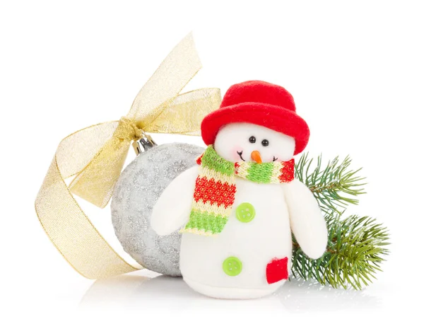 Рождественский декор и снеговик — стоковое фото