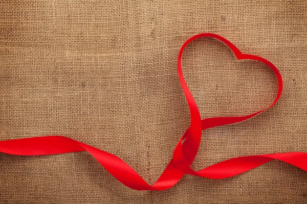 Valentine dia coração em forma de fita — Fotografia de Stock