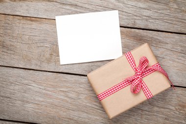 Fotoğraf çerçevesi kartı ve hediye kutusu