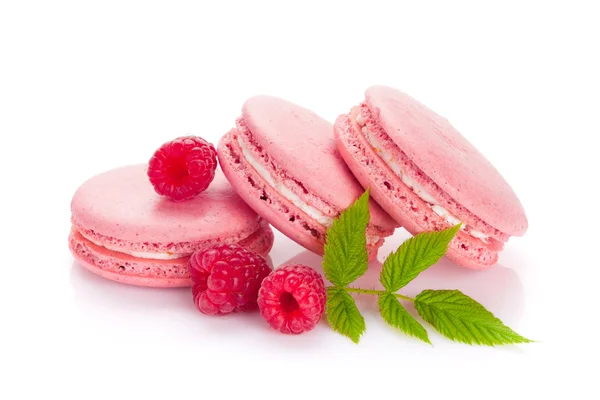 Rózsaszín málna macaron sütik — Stock Fotó