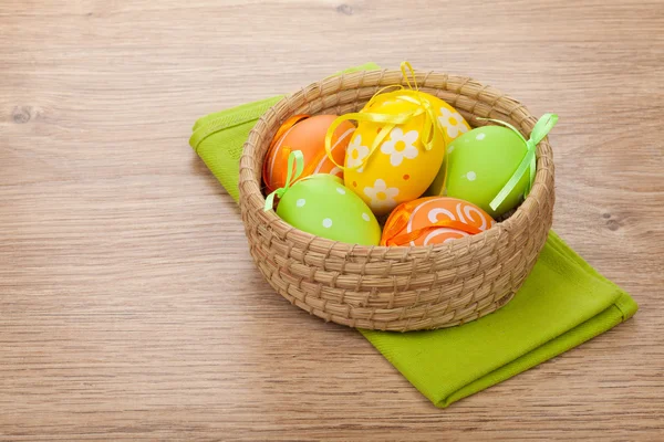 Coloridos huevos de Pascua —  Fotos de Stock