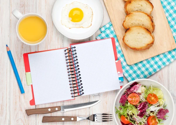 Healthy breakfast  on table — Stock Photo, Image