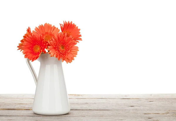 Gerbera flores em jarro — Fotografia de Stock