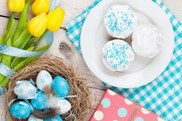 Easter composition with decorations — Stock Photo, Image